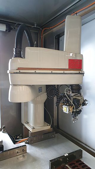 adept Roboter